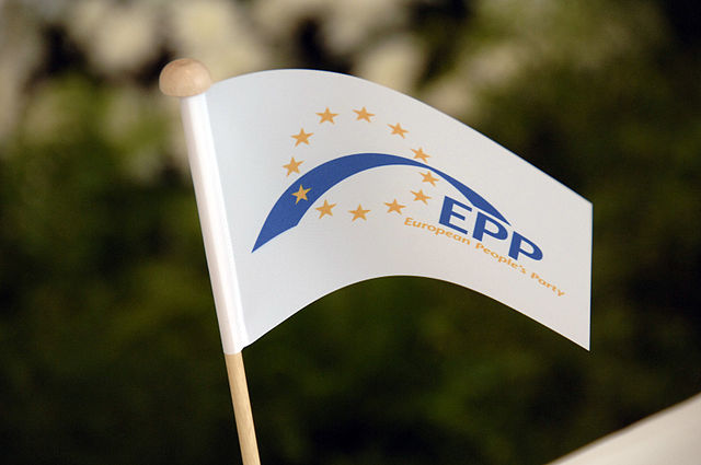 Logovlag European People’s Party, EPP, Lissabon, 18 oktober 2007.
